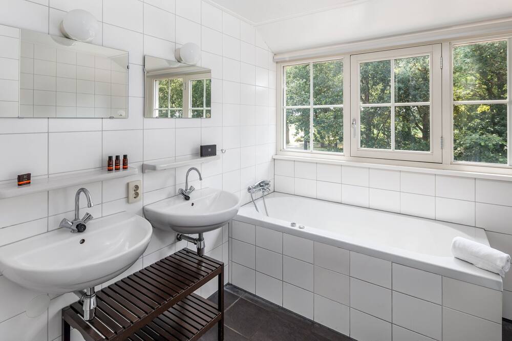 Photo of Bathroom in Hoge Hexel
