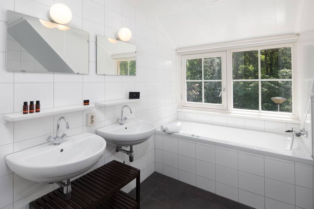 Photo of Bathroom in Hoge Hexel