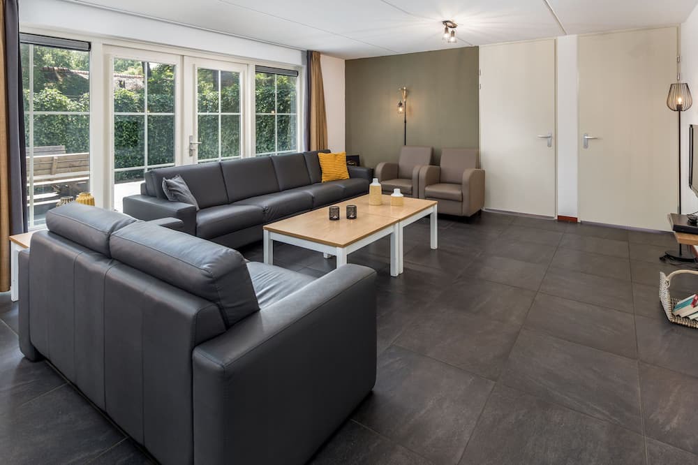 Photo of Livingroom in Hoge Hexel
