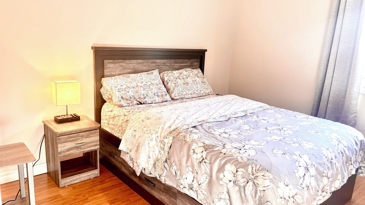 Photo of Bedroom in Markham