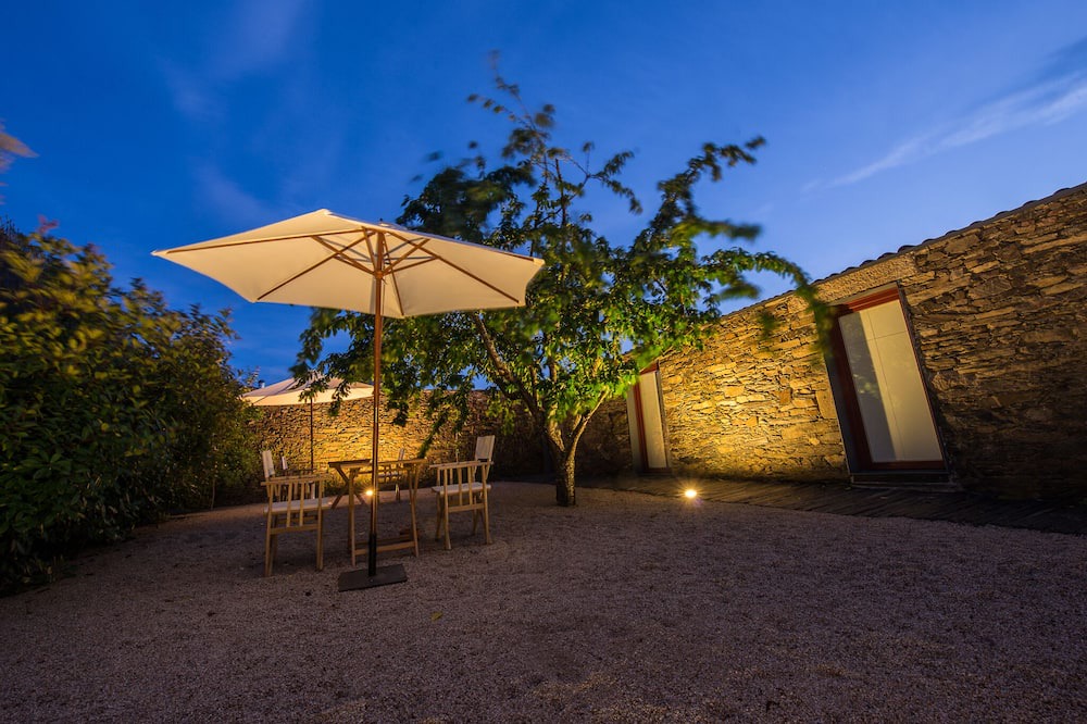 Photo of Outdoor in Provesende