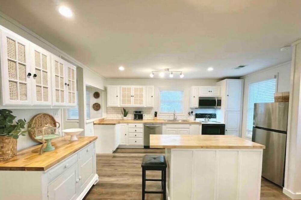 Photo of Kitchen in Ironton