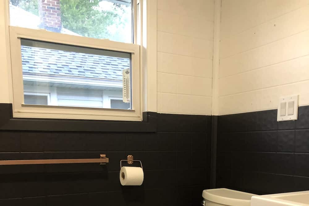 Photo of Bathroom in Turkey Point