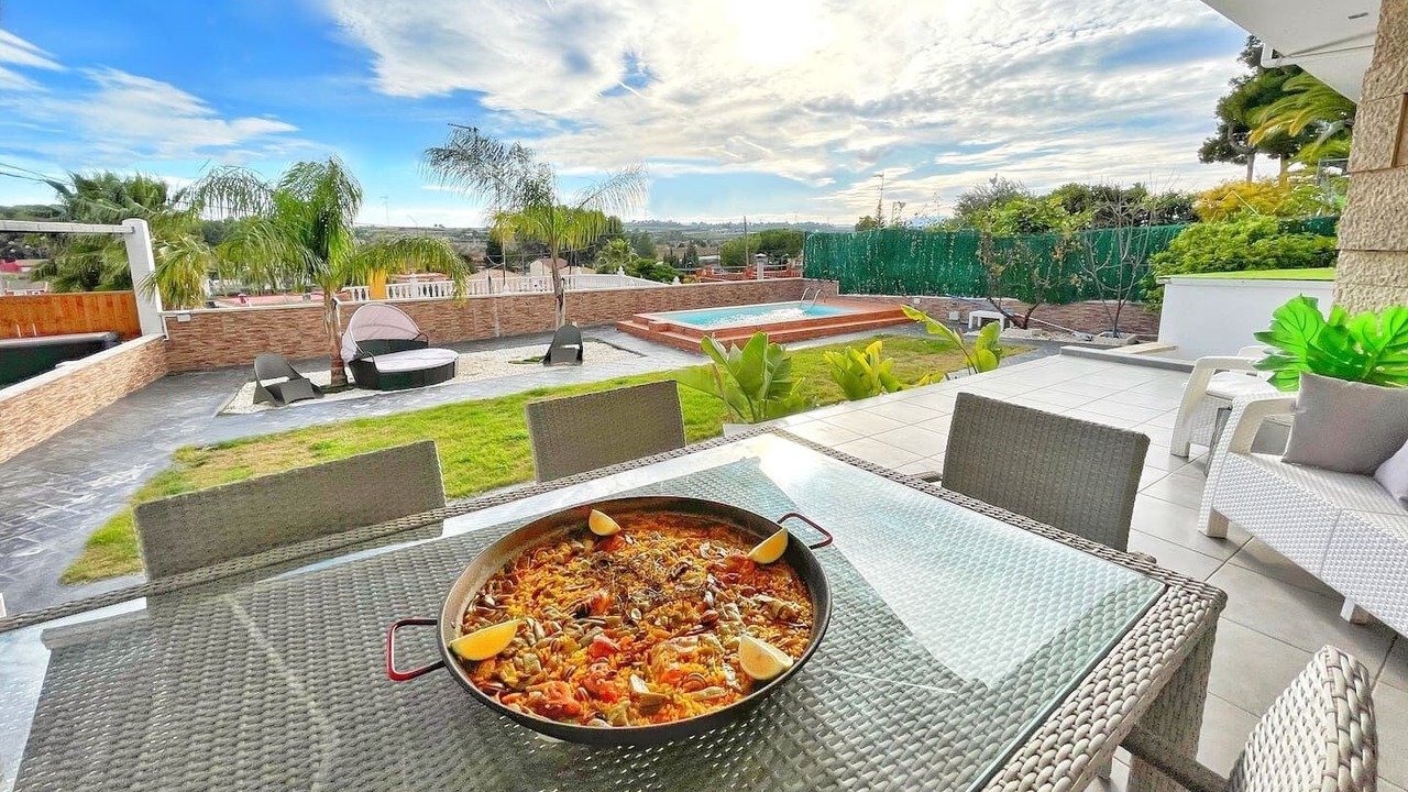 Photo of Outdoor in Godelleta