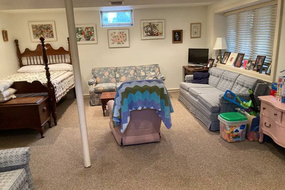 Photo of Bedroom in Hayburn Heights