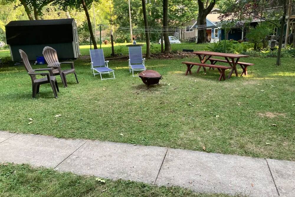 Photo of Outdoor in Hayburn Heights