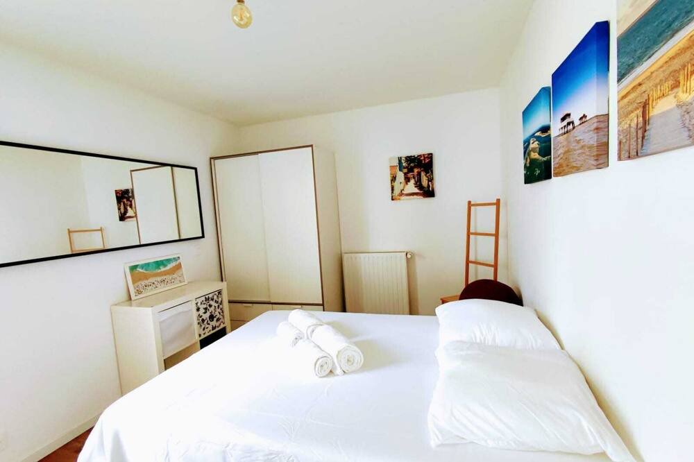 Photo of Bedroom in Bassins a Flot