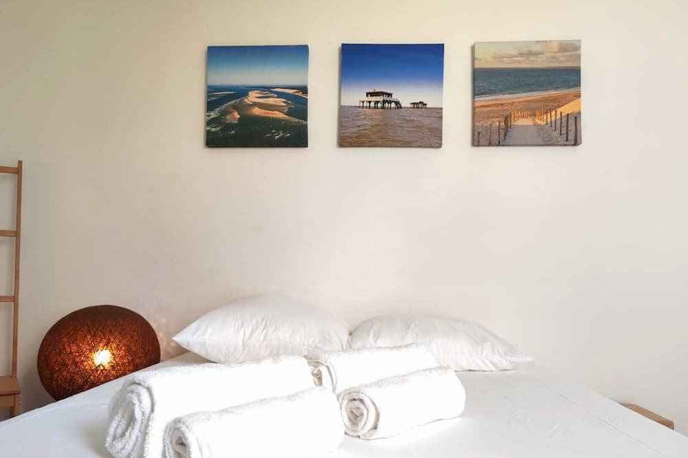Photo of Bedroom in Bassins a Flot
