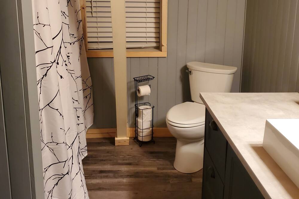 Photo of Bathroom in Arnes