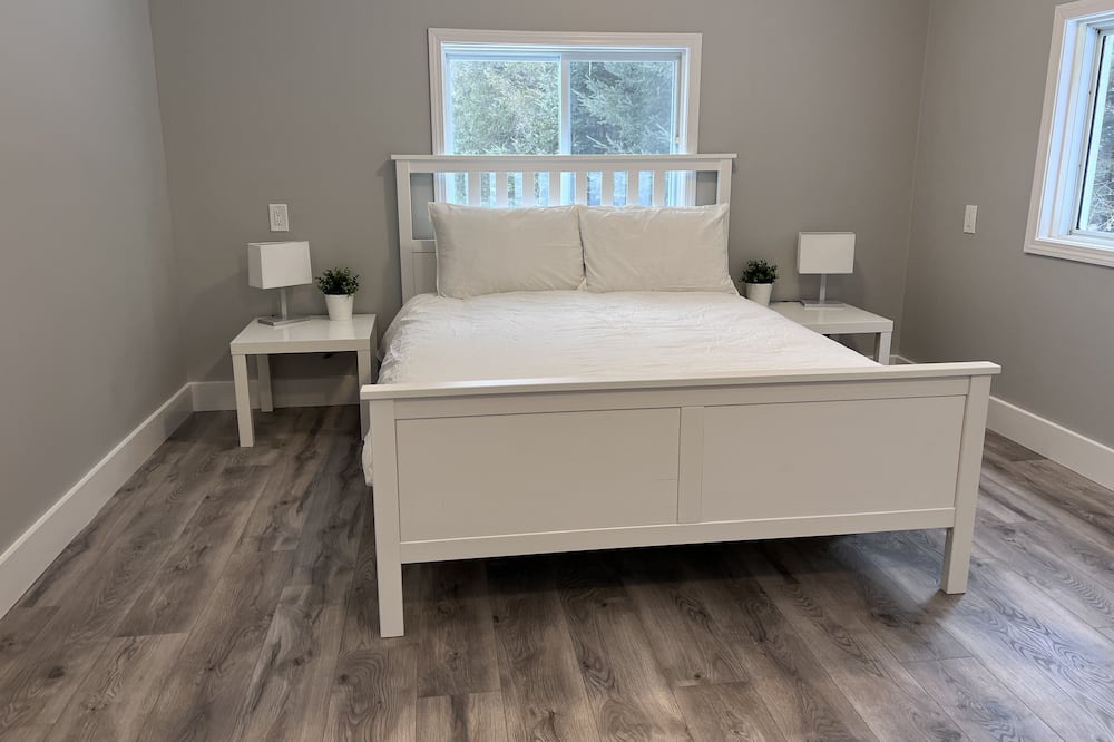 Photo of Bedroom in Armour