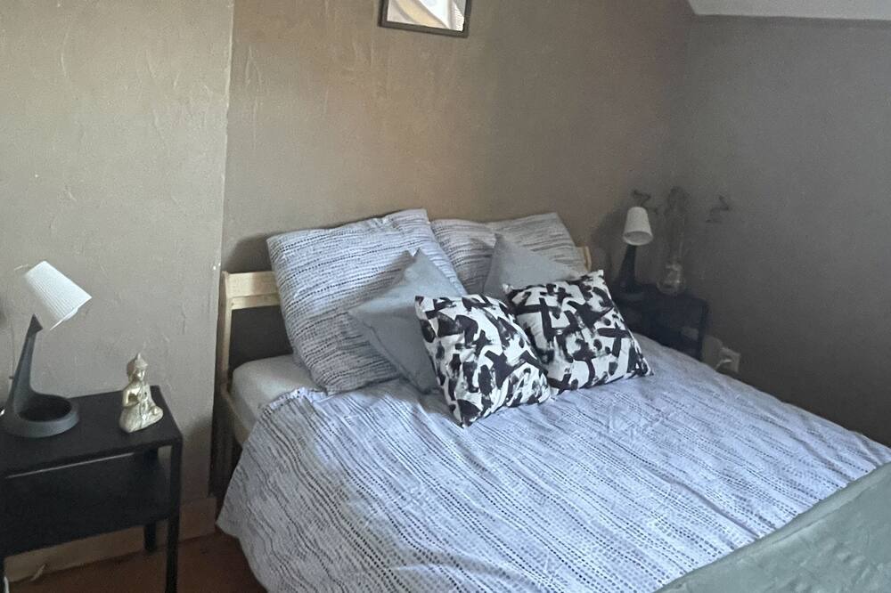 Photo of Bedroom in Ecutigny