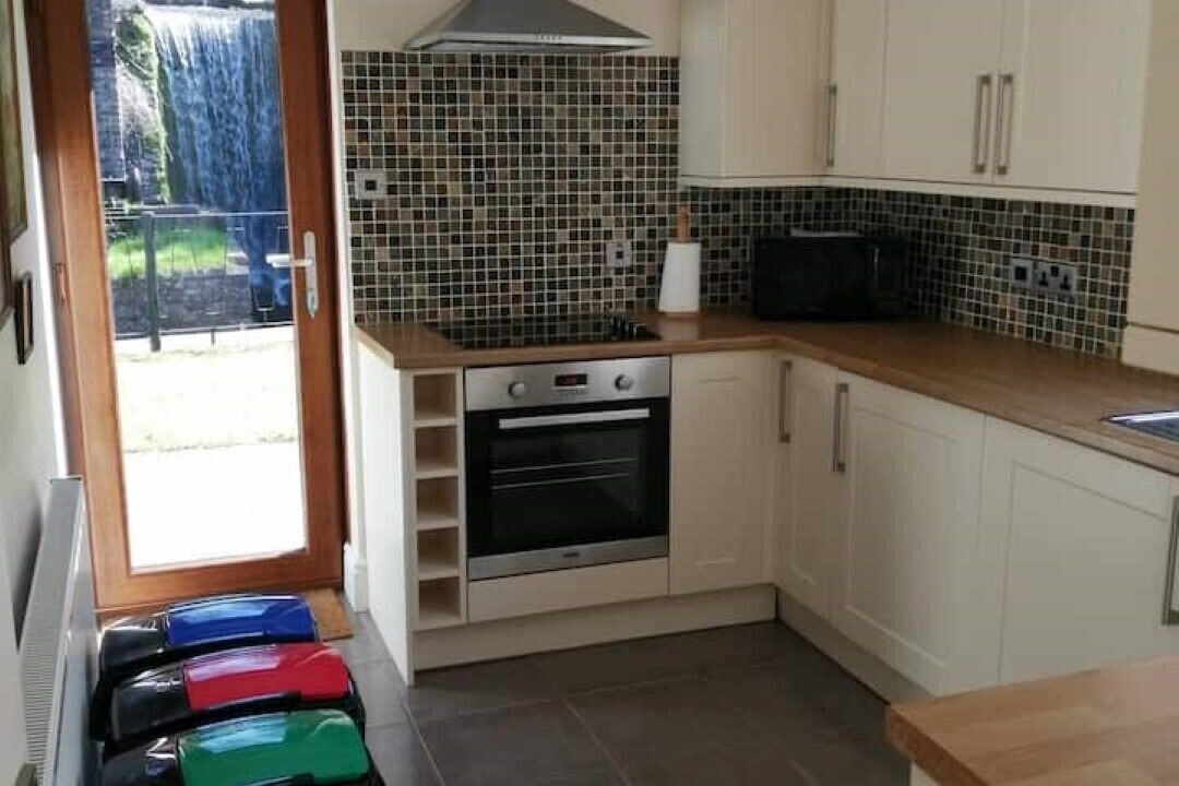Photo of Kitchen in Moddershall