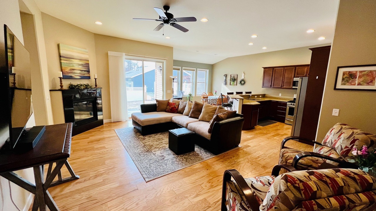 Photo of Livingroom in Stevens Point