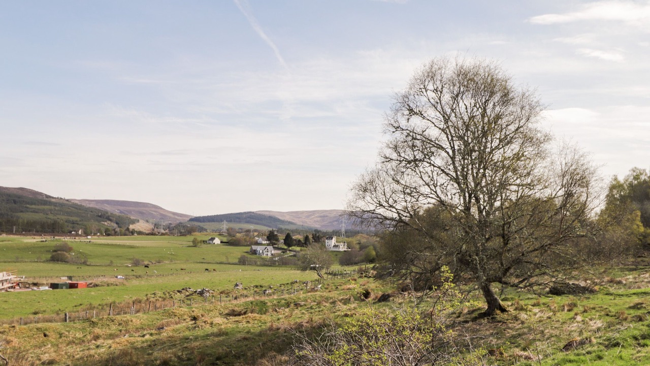 Photo of Outdoor in Farr