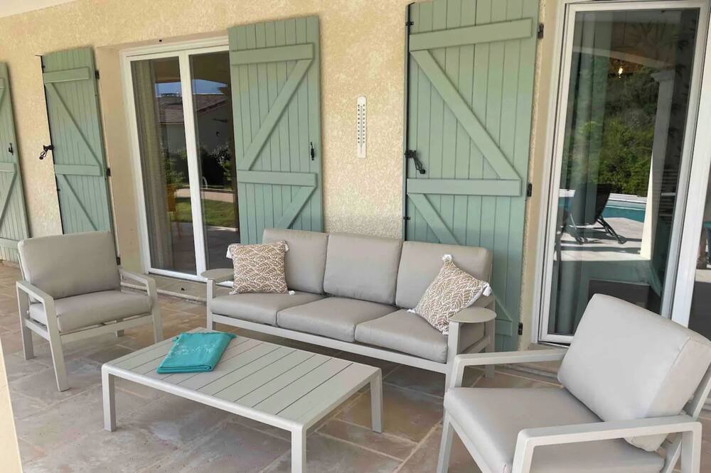 Photo of Patio Balcony in Les Salelles