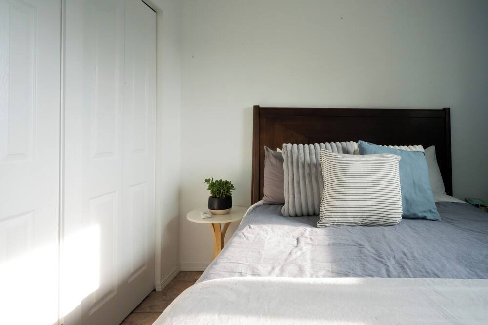 Photo of Bedroom in Leduc