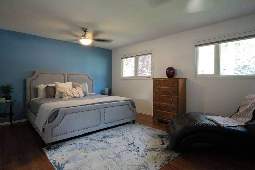 Photo of Bedroom in Leduc