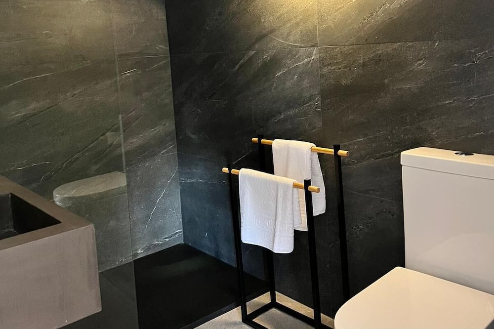 Photo of Bathroom in Cabril