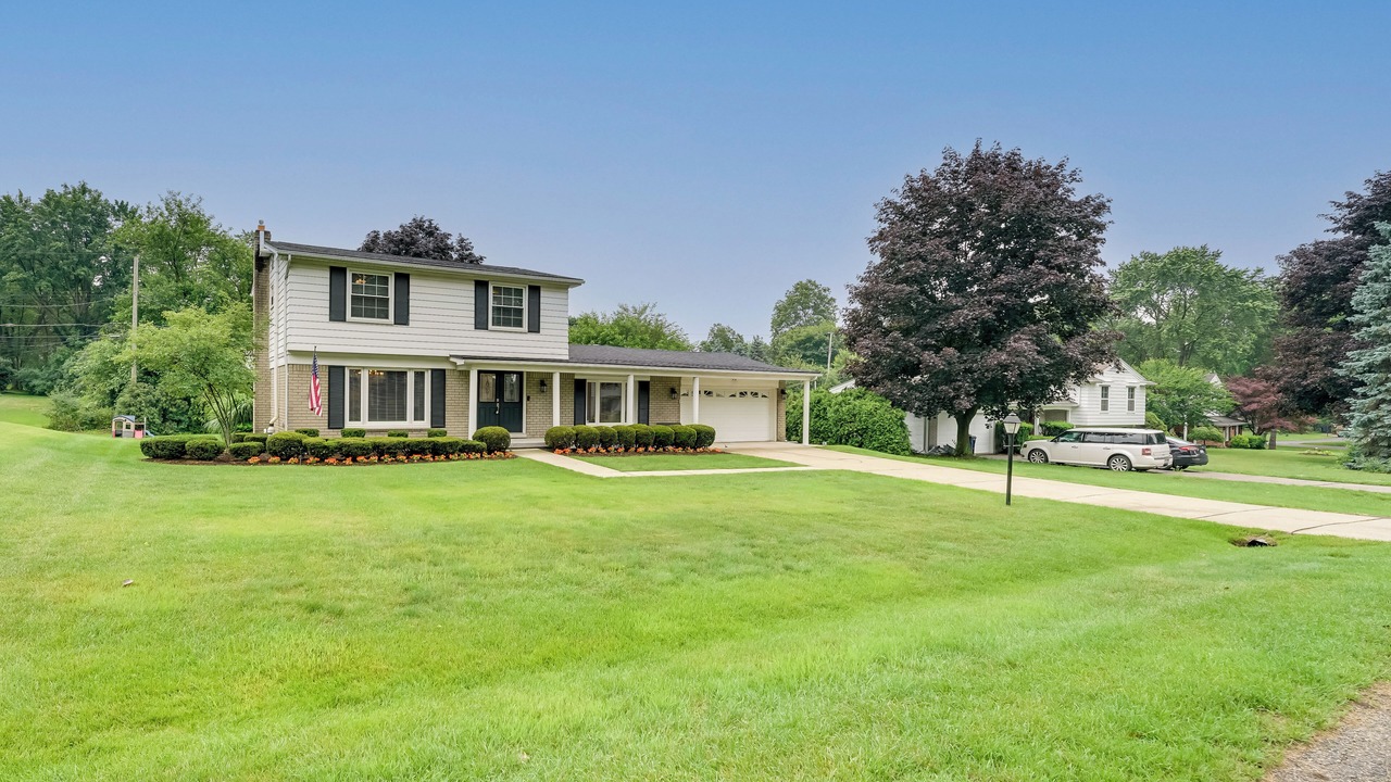 Photo of Outdoor in Bloomfield Hills