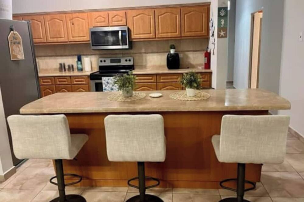 Photo of Kitchen in Llanos Costa