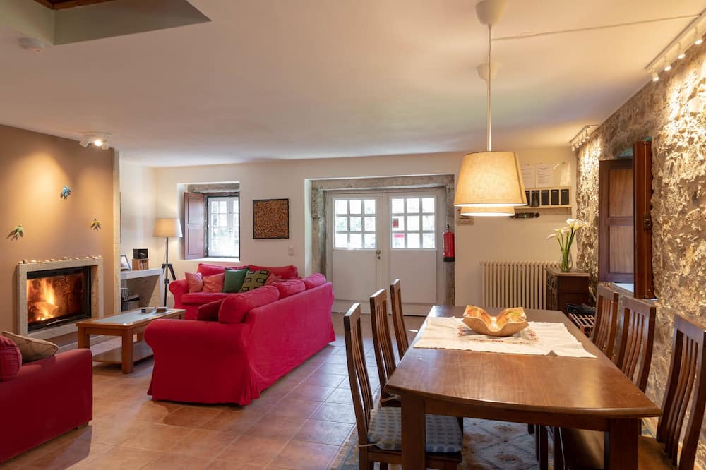 Photo of Livingroom in Fornelos