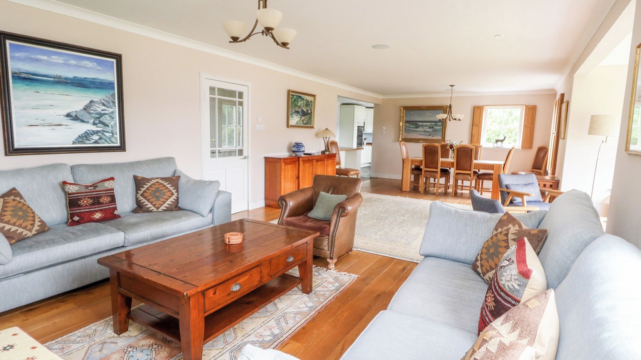 Photo of Livingroom in Slate Islands