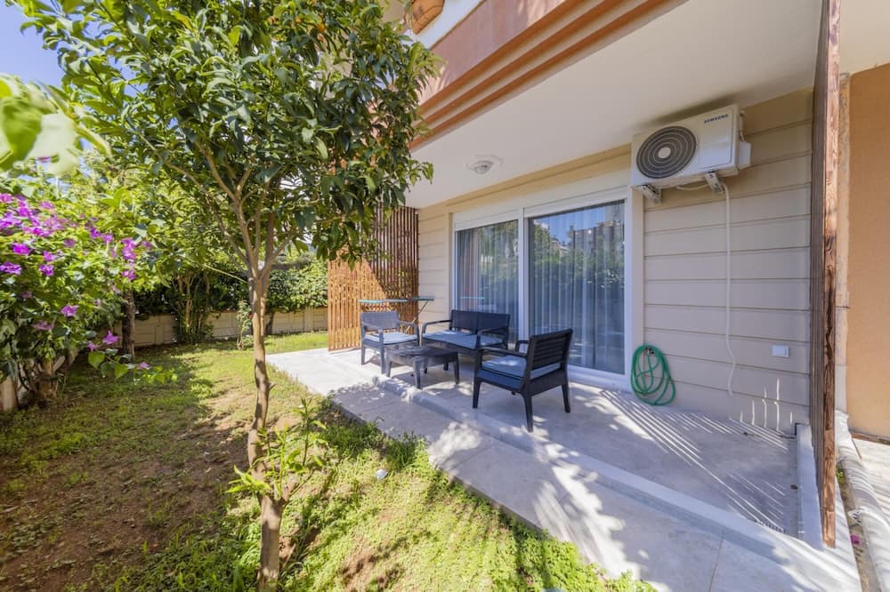 Photo of Patio Balcony in Altnkum Mahallesi