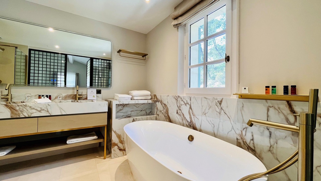 Photo of Bathroom in St.-Remy-de-Provence