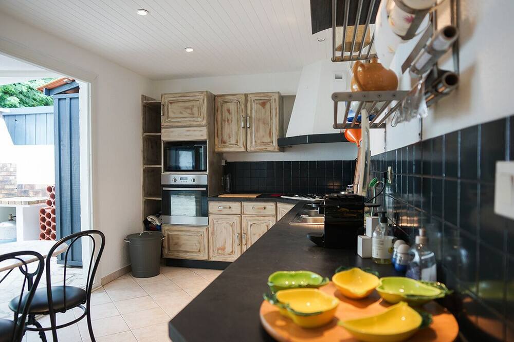 Photo of Kitchen in Piraillan