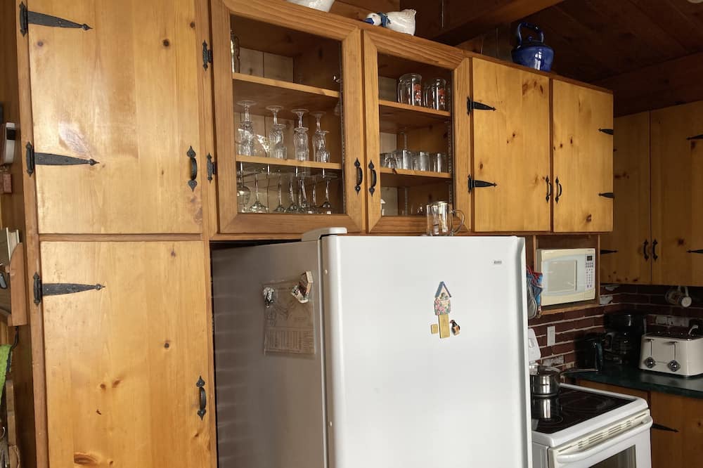 Photo of Kitchen in Utterson