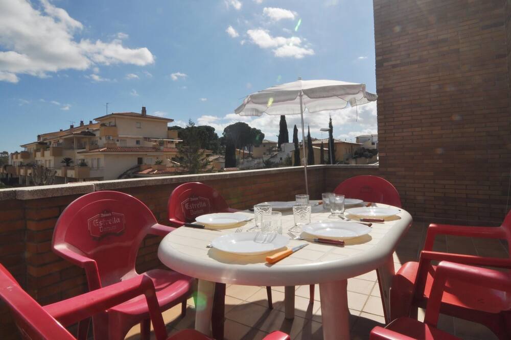 Photo of Patio Balcony in L'Escala