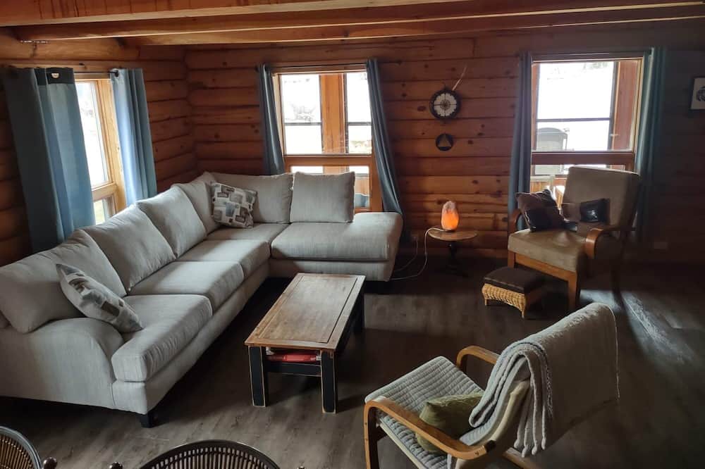 Photo of Livingroom in Gimli
