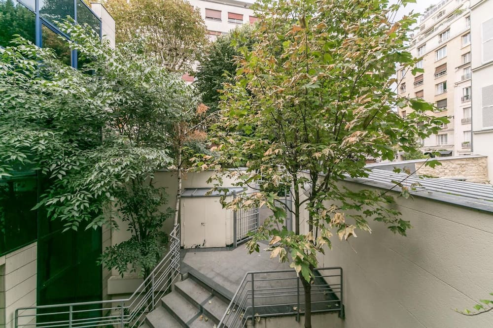 Photo of Outdoor in Passy