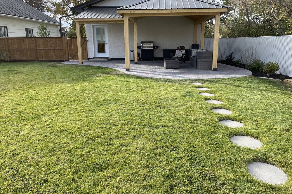 Photo of Outdoor in Maple Creek