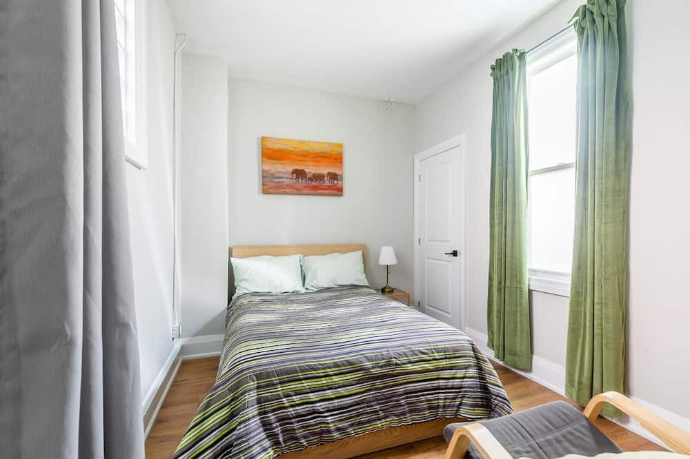 Photo of Bedroom in Beasley