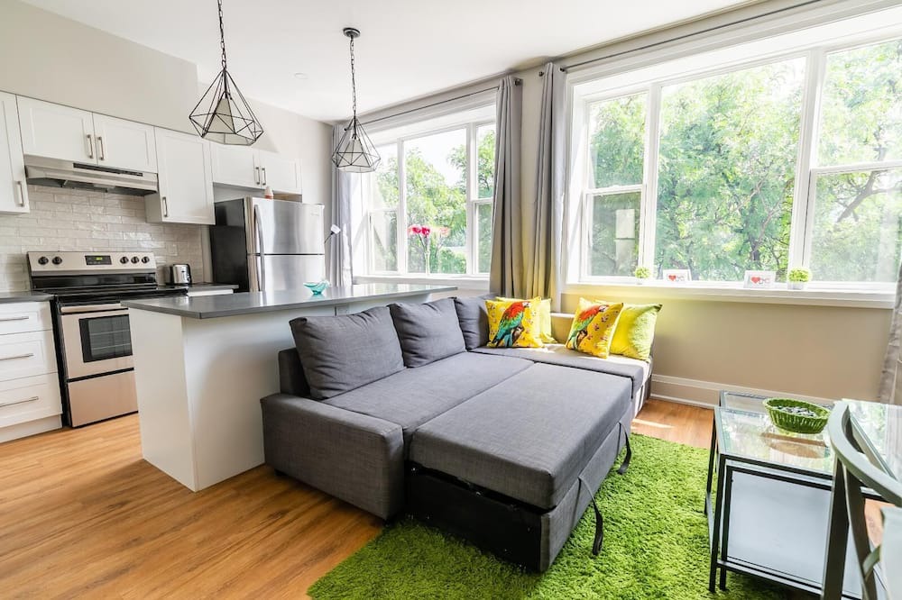 Photo of Livingroom in Beasley