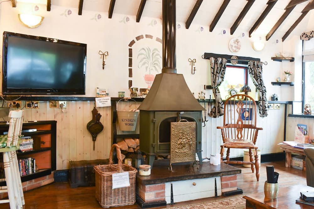 Photo of Livingroom in Hunspow