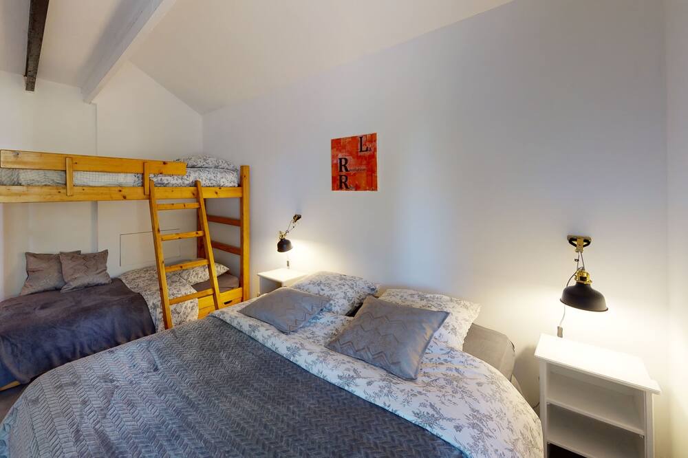 Photo of Bedroom in Percy-en-Normandie