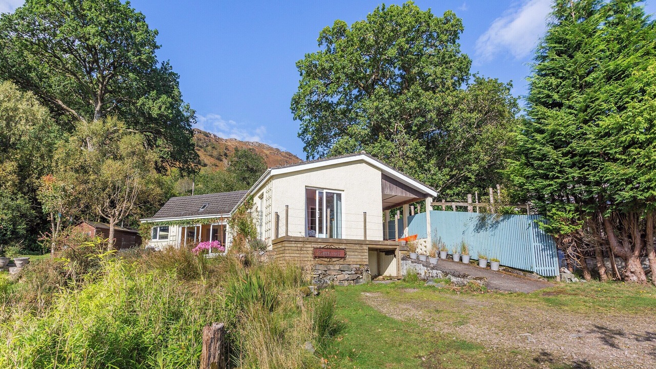 Photo of Outdoor in Salen