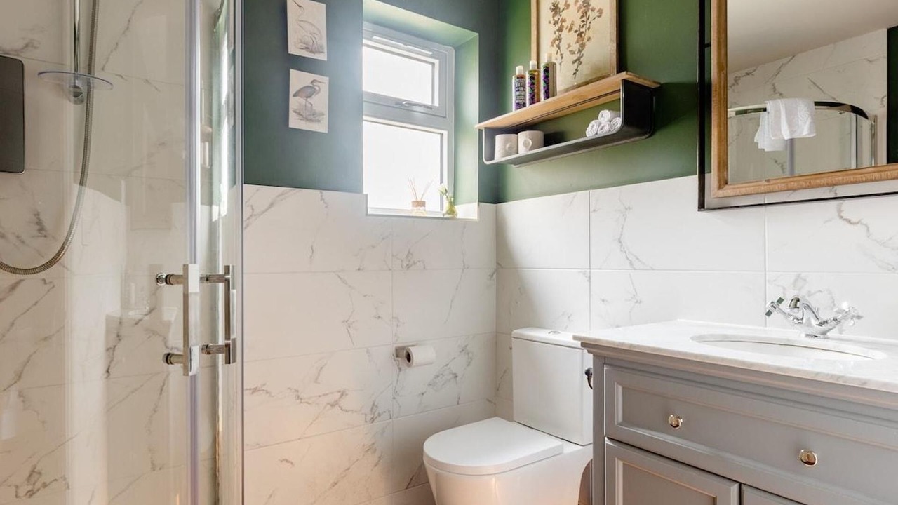 Photo of Bathroom in Cobham