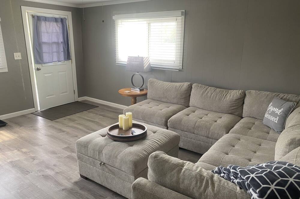 Photo of Livingroom in Lewiston