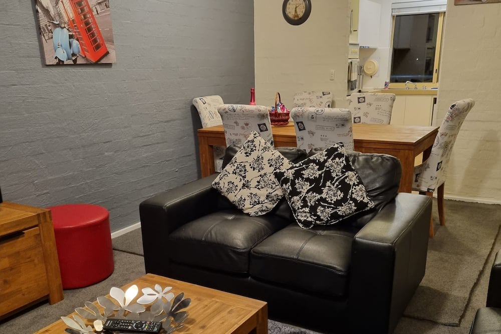 Photo of Livingroom in Safety Bay