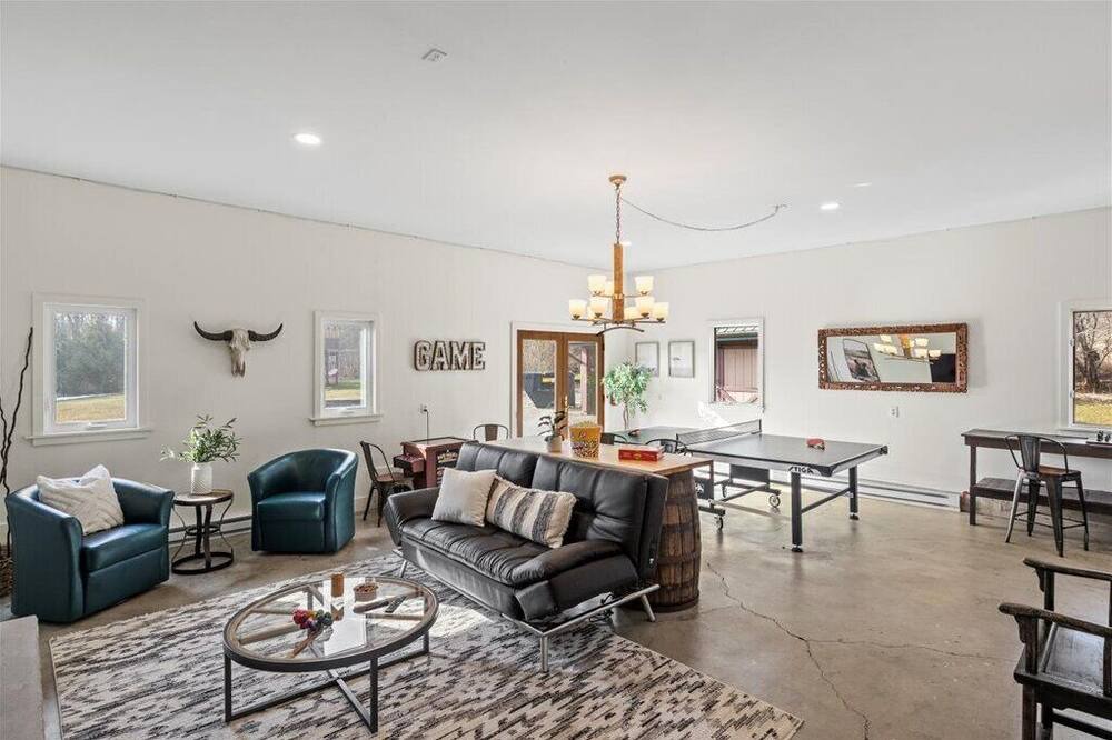 Photo of Livingroom in Dansville