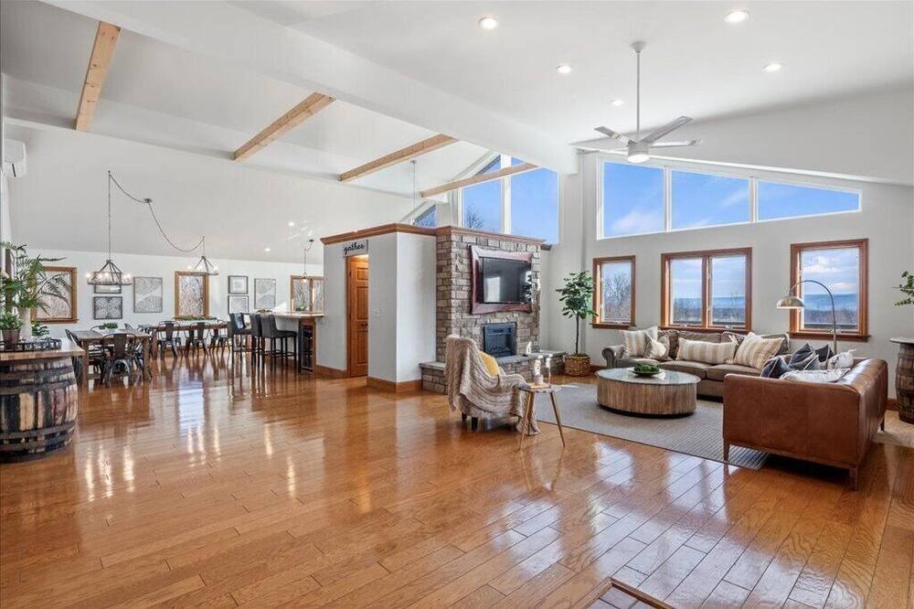 Photo of Livingroom in Dansville