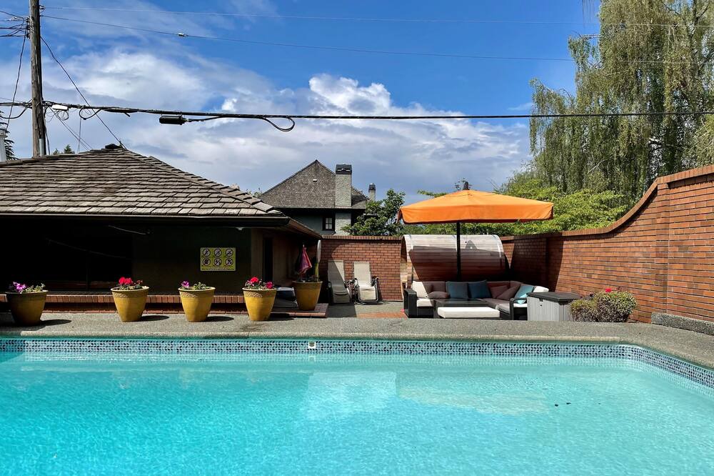Photo of Outdoor in Shaughnessy