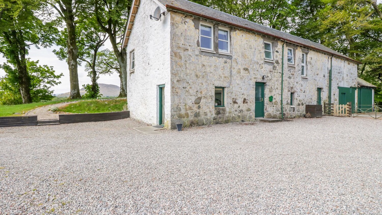 Photo of Outdoor in Torlundy