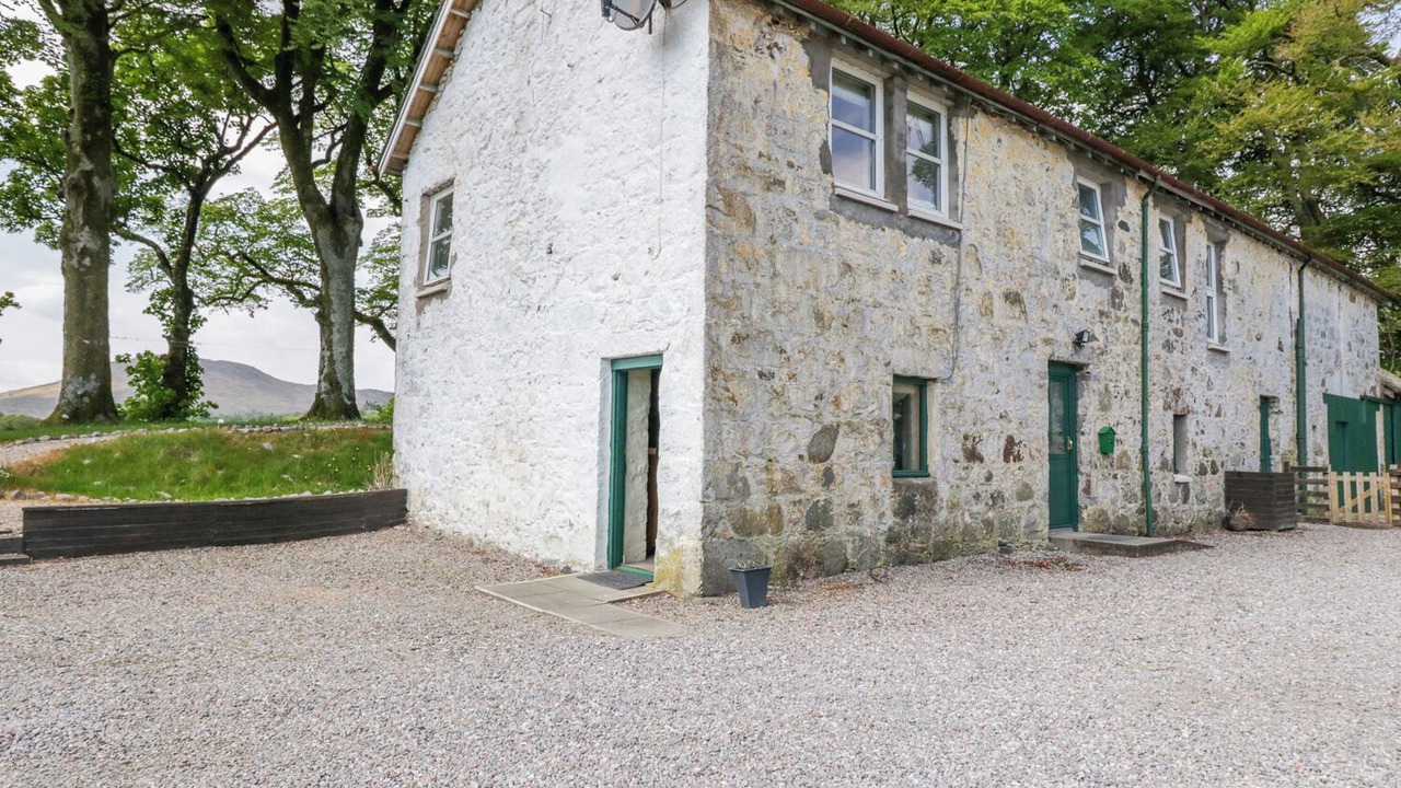 Photo of Outdoor in Torlundy