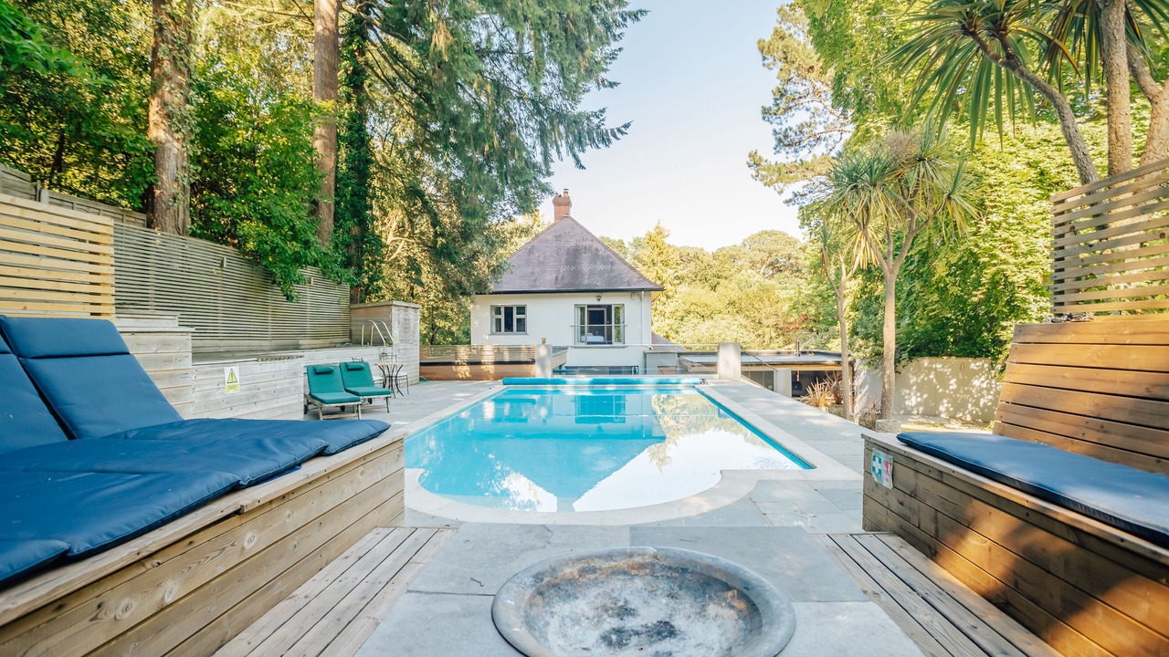 Photo of Outdoor in Canford Cliffs