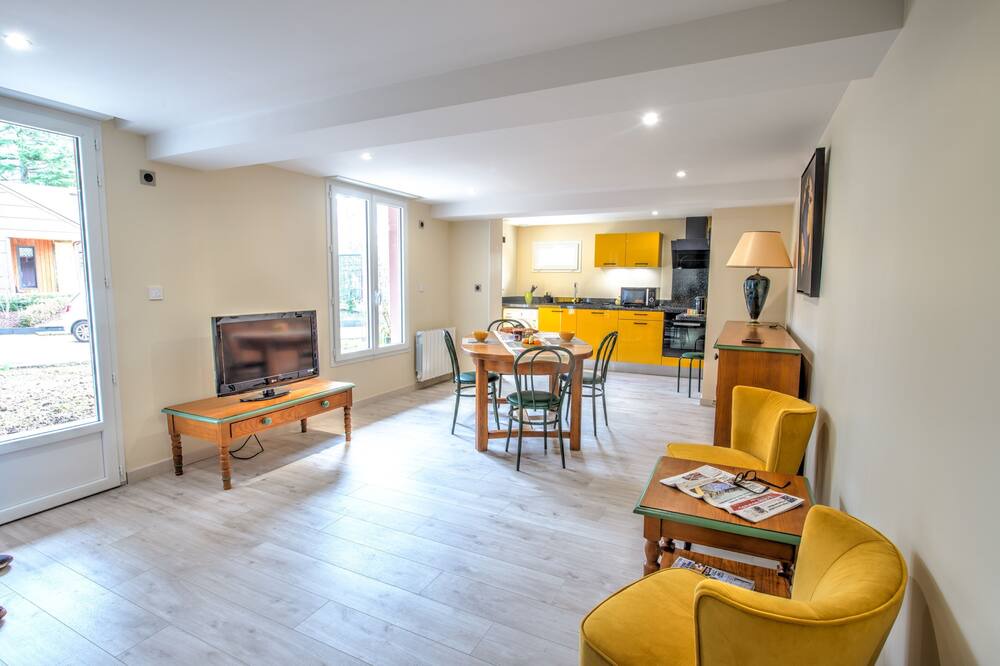 Photo of Livingroom in Olivet