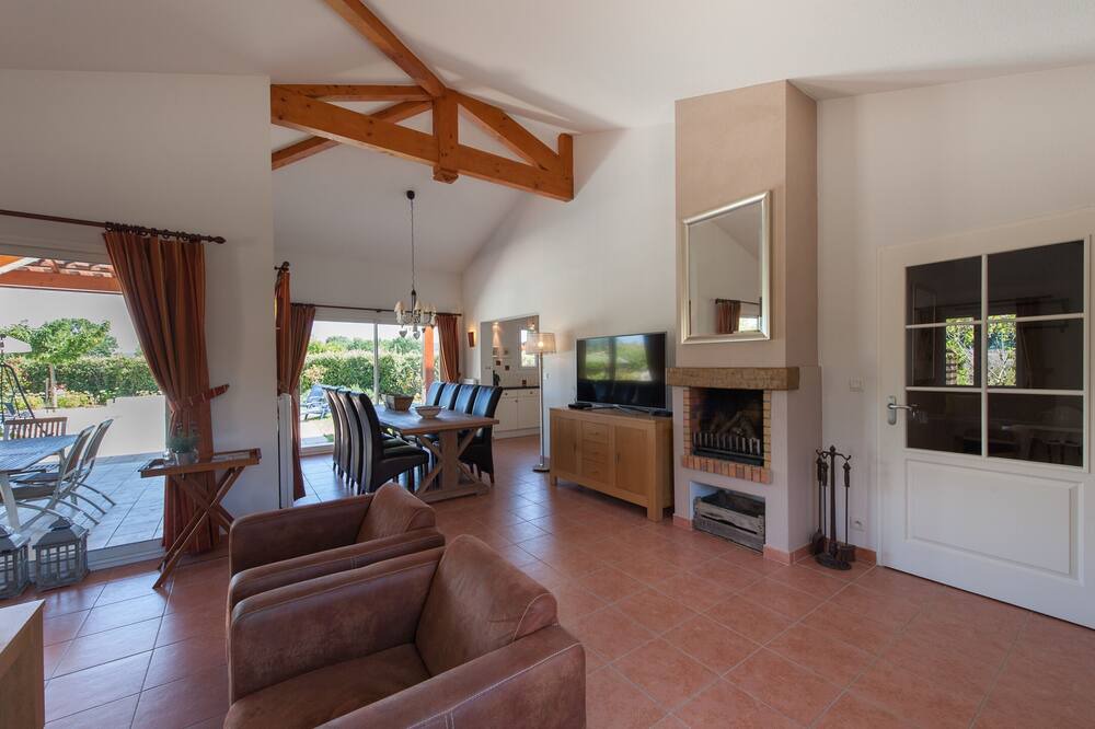 Photo of Livingroom in Vallon-Pont-d'Arc